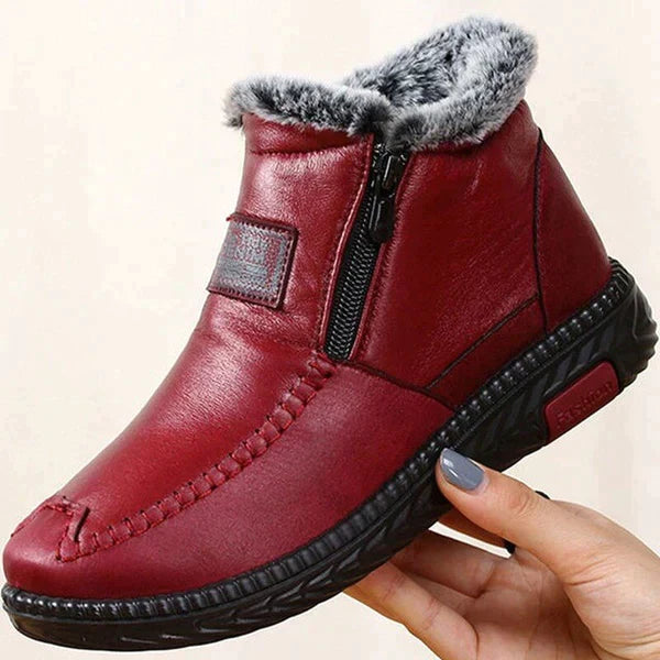 Faux leather ankle boots: comfort and security with every step