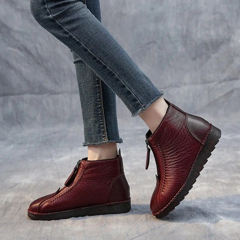 Rutschfeste Stiefeletten aus Kunstleder: Eleganz und Sicherheit im Alltag