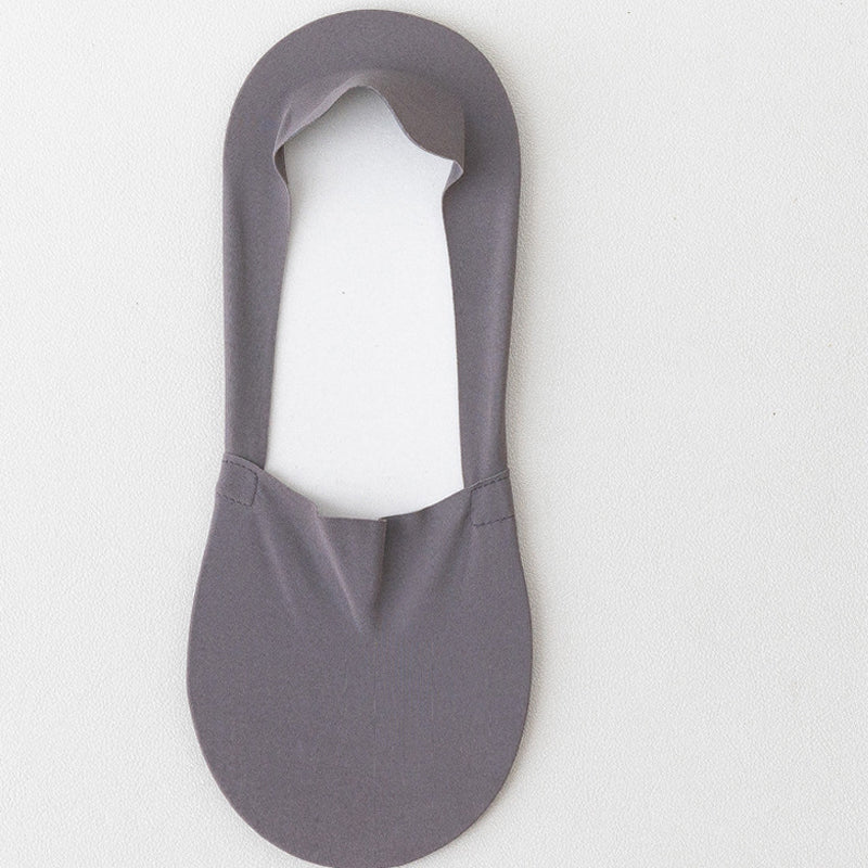 Calze in seta ghiacciata: Comfort antiscivolo per i tuoi piedi